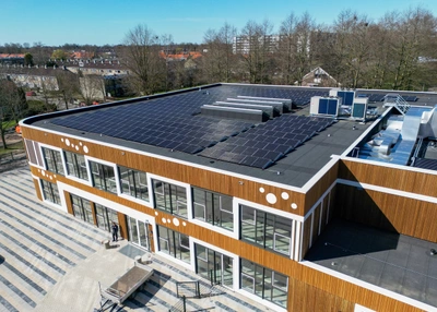228 Zonnepanelen - Dijkman Projecten 